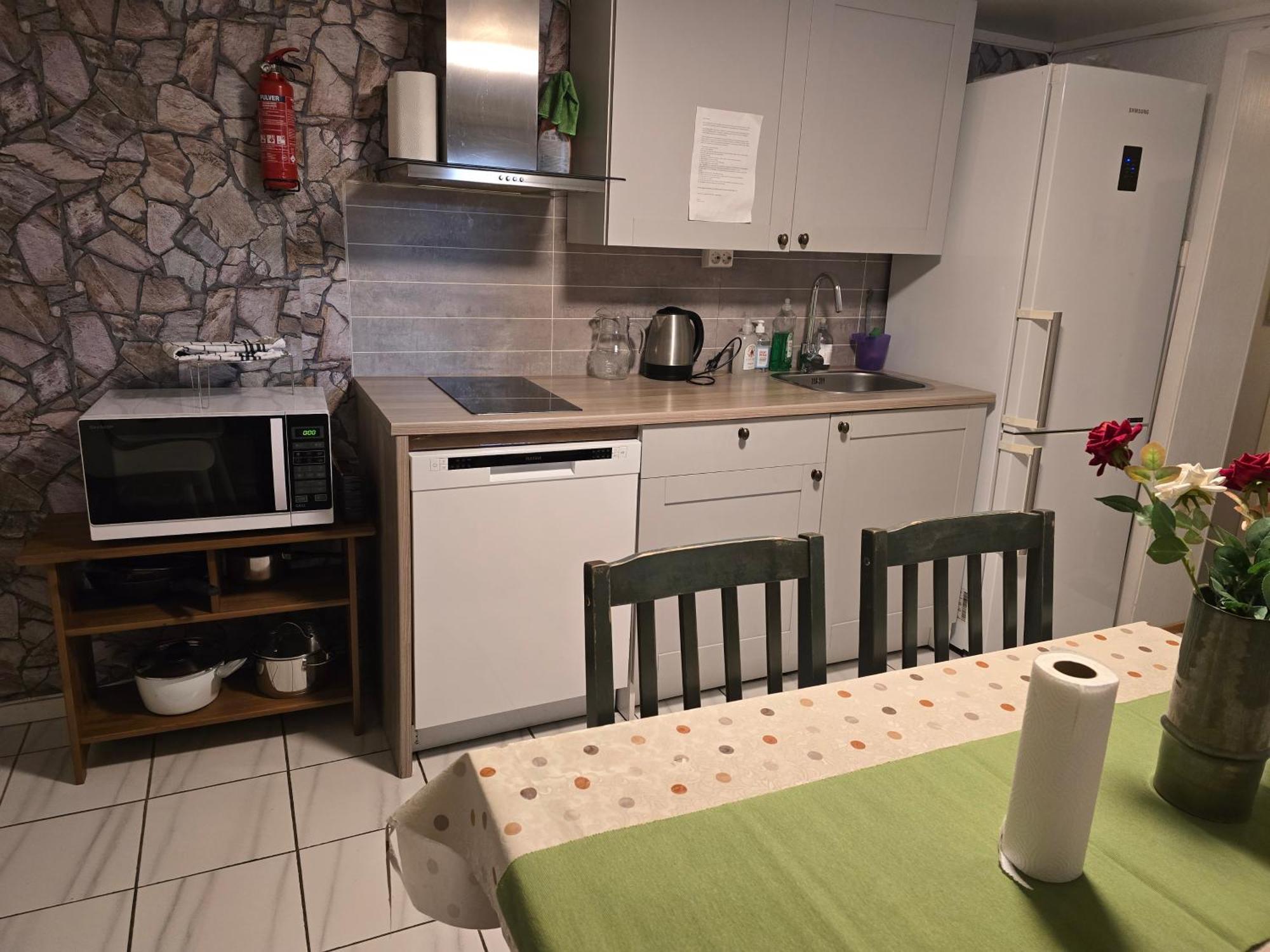 Feelhome 2 Bedrooms Apartment Vidarsveg Tromsø Esterno foto